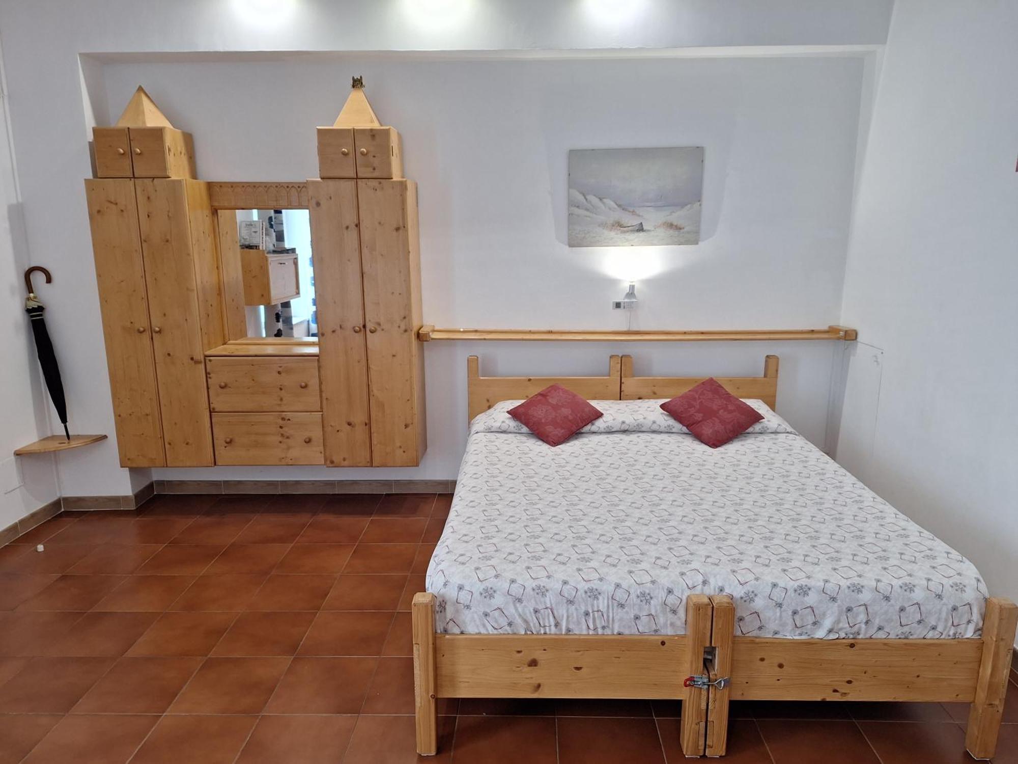 Maria'S - Free Parking Area, No Ztl Apartment Cefalu Exterior photo